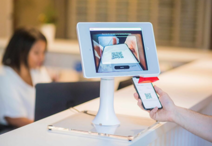 How Tech Is Redefining Customer Experience
